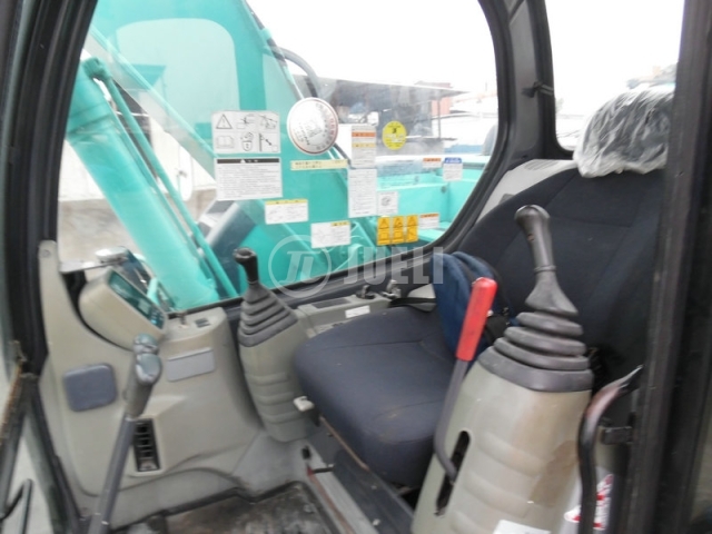 Kobelco SK115