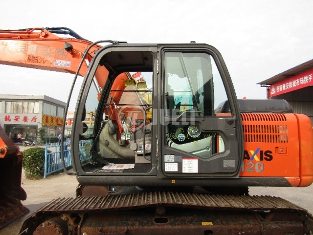 Hitachi ZX120-3