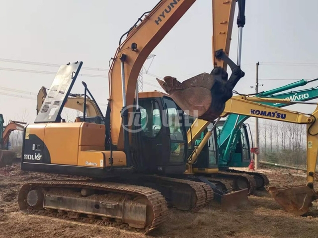 Hyundai R110VS