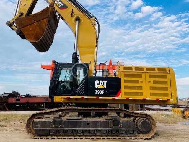 Caterpillar CAT390FL