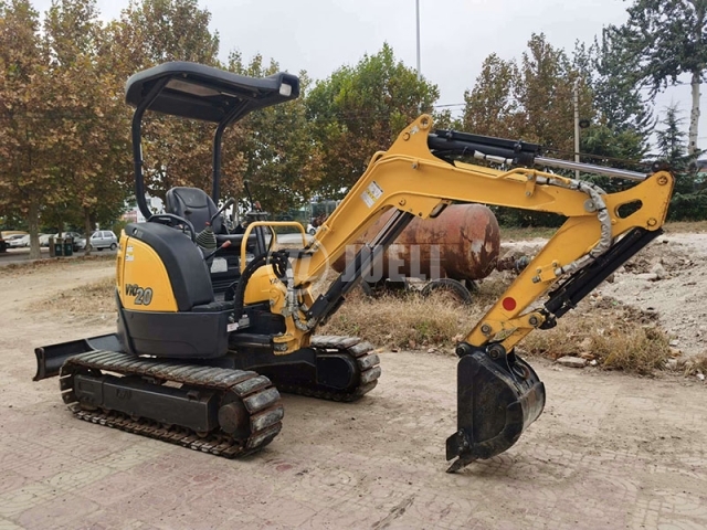 Yanmar Vio20-3