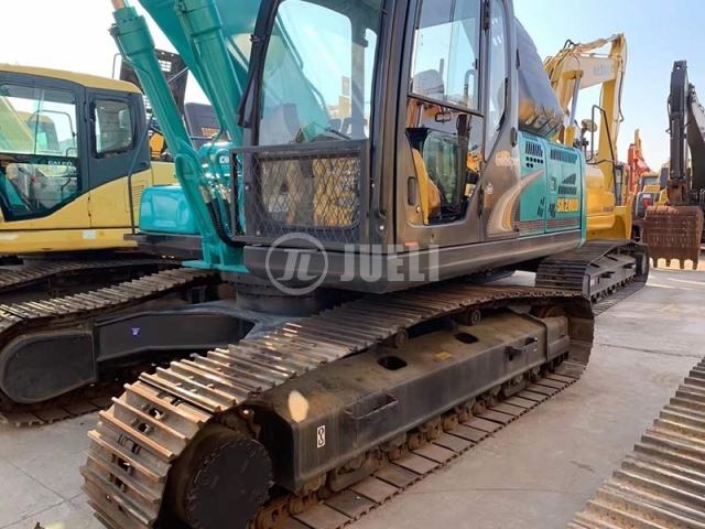 Kobelco SK260D