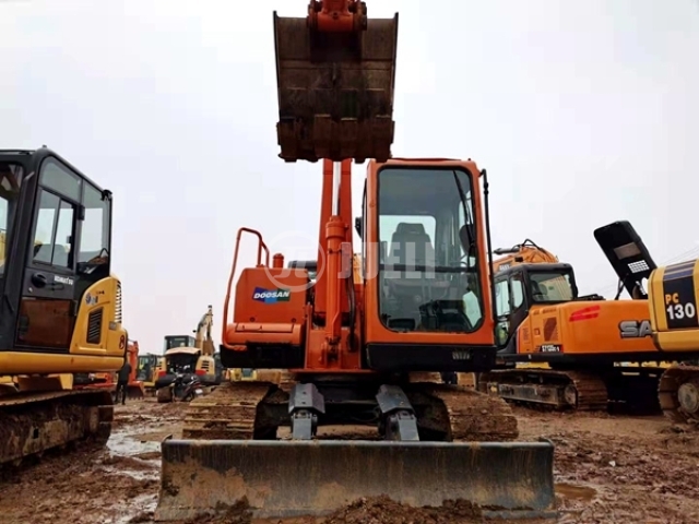 Doosan DH80