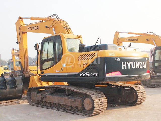 Hyundai R225-9T