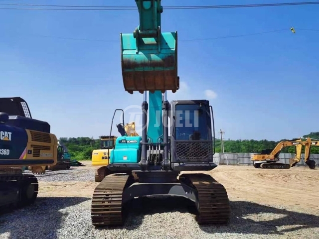 Kobelco SK200D