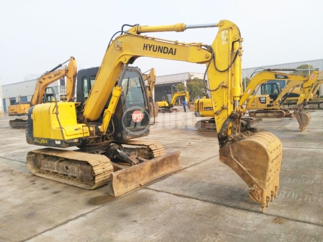 Hyundai R80-7