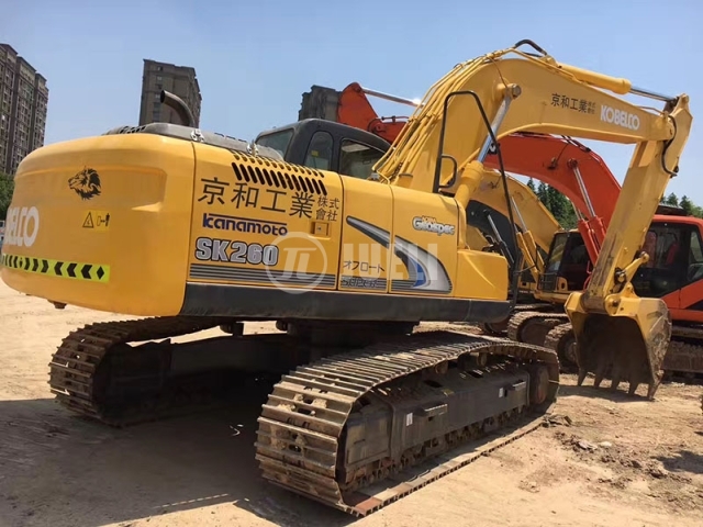 Kobelco SK260